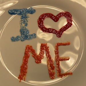 Meet your Posher, Rockeisha